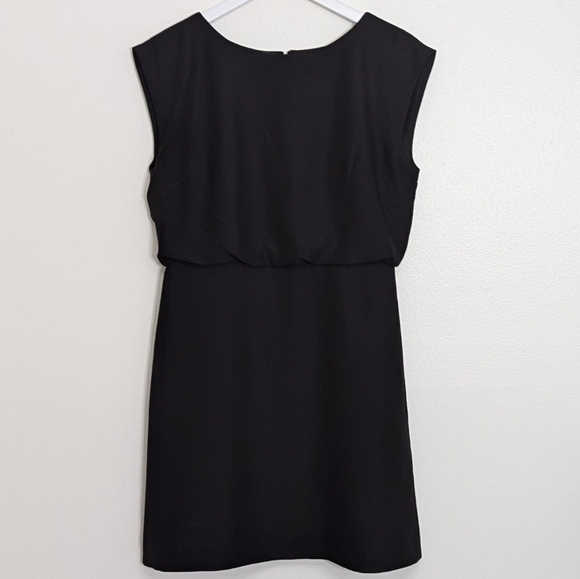Banana Republic Dress 4 Black Petite Shift Drape Back Basic Minimalist - Picture 3 of 8